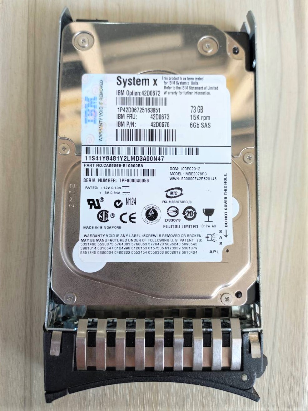 42D0673 IBM 73GB 15K 2.5 SAS 6GBPS HARD DRIVE WITH XSERIES TRAY 43D0672 42D0676. Refurbished; Warranty 12 Months.Shipping is included.