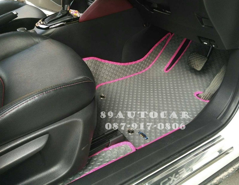 ขายยางปูพื้นรถเข้ารูป Mazda CX-3 ลายกระดุมสีเทาขอบชมพู