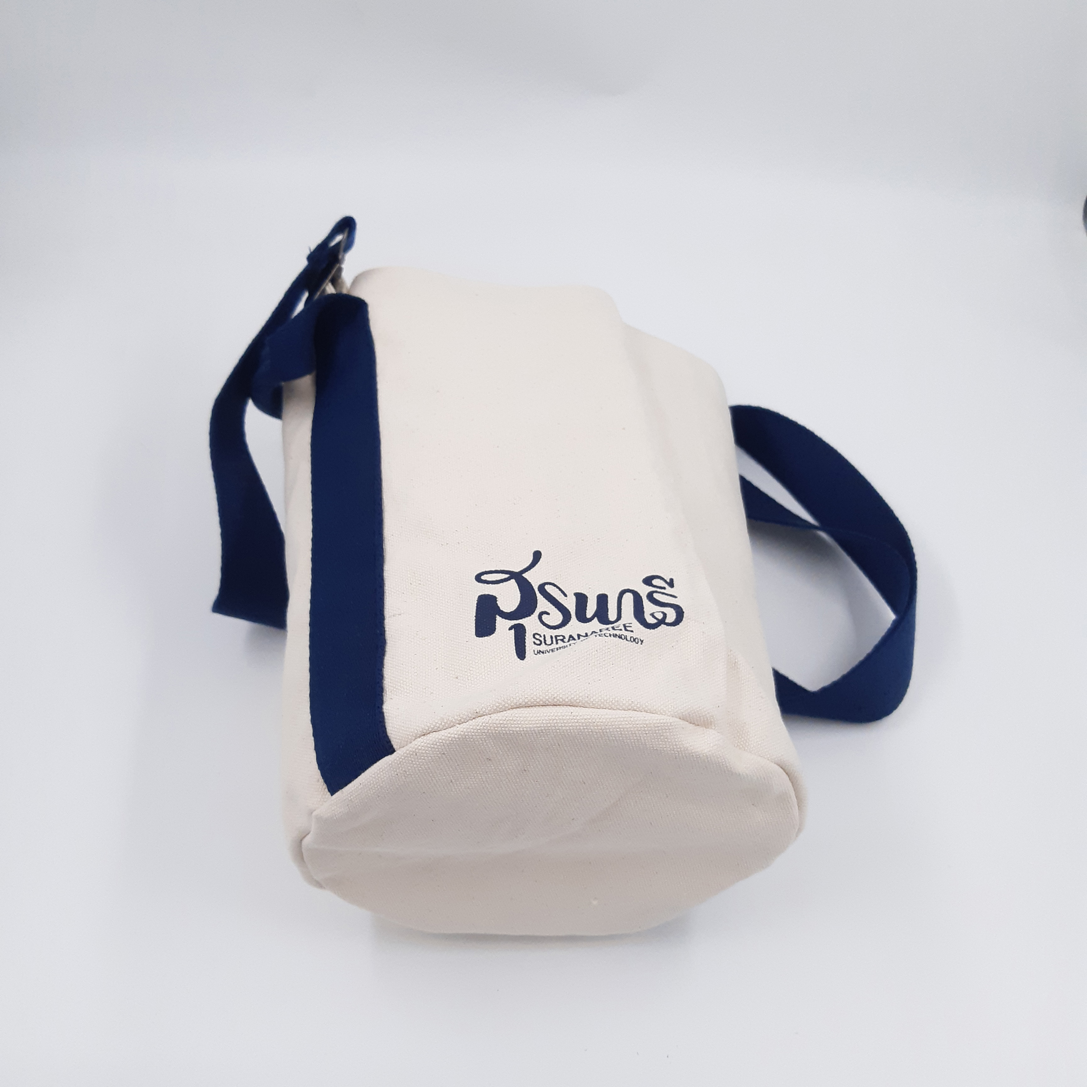 สกรีนโลโก้บนกระเป๋าสะพาย