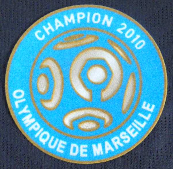 อาร์มสัญลักษณ์ฟุตบอล การแข่งขันฟุตบอลลีก เอิง - LIGUE 1 CHAMPIONS 2009/10 PLAYER SIZE ใหม่ / LIGUE 1 National Football League PLAYER SIZE Football Patch/Badge - LIGUE 1 CHAMPIONS 2009/10 NEW
