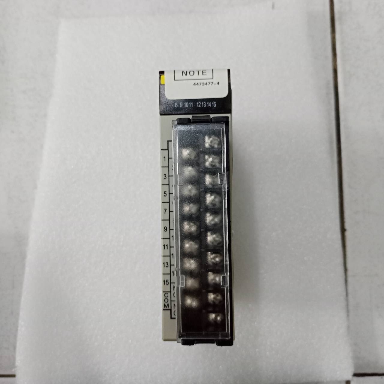 C200H-OC225 PLC “ OMRON ”