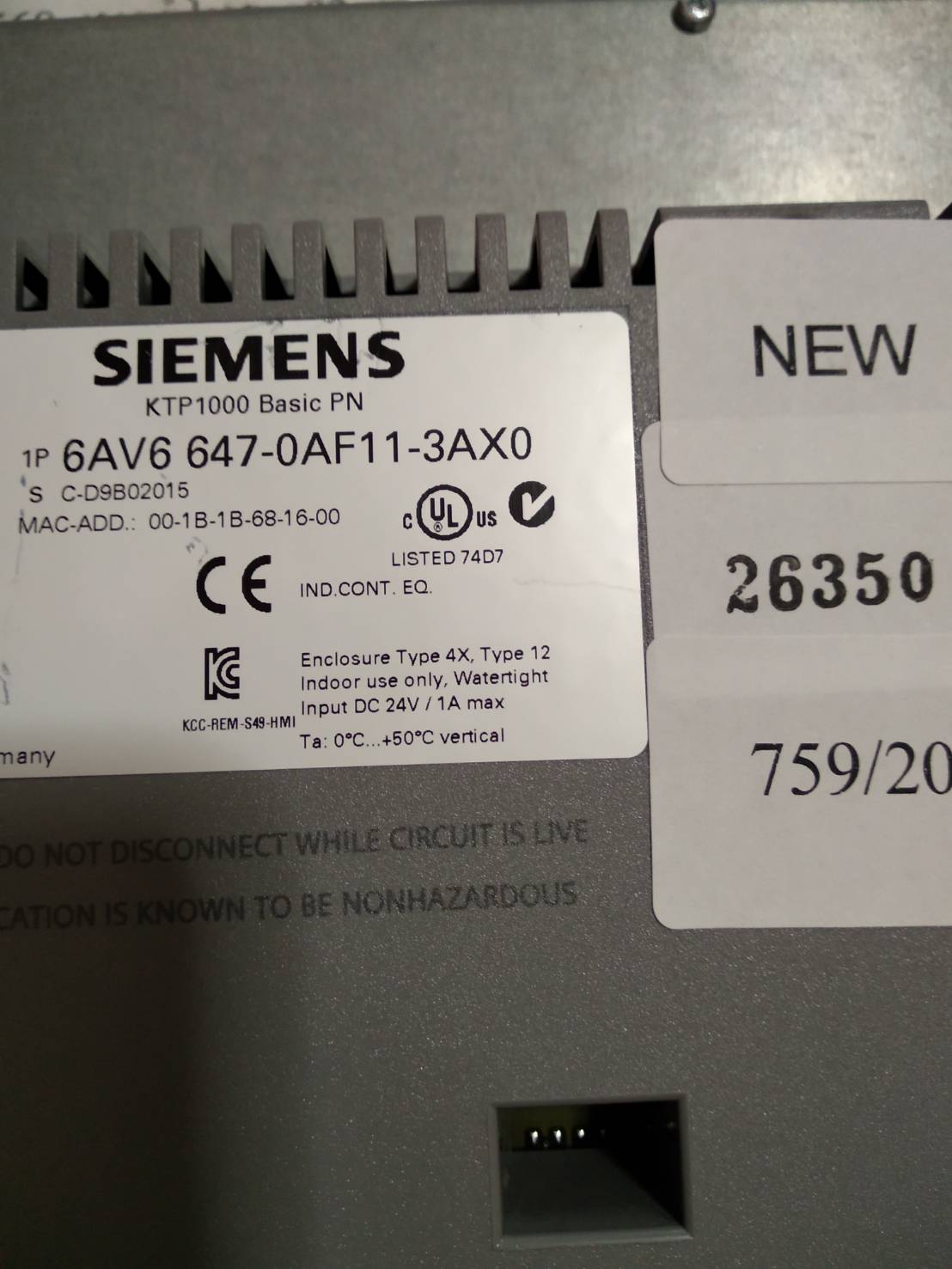 6AV6 647-0AF11-3AX0 HMI " SIEMENS "