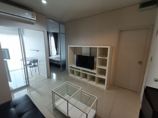 ให้เช่าคอนโด ฟ้าโดม ตึก B ชั้น 8 ขนาด 35 ตรม.ห้องสวย วิวสระน้ำ เฟอร์ครบ เครื่องใช้ไฟฟ้าครบ ใกล้ ม.ธรรมศาสตร์รังสิต