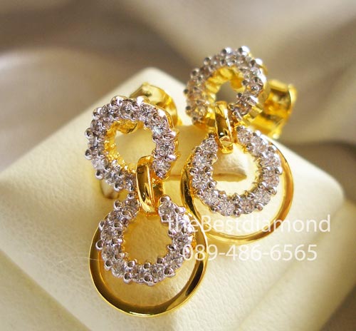 หมดค่ะ+++BE810+++ต่างหู 2 circles+++ต่างหูเพชร cz รูปวงกลม 2 วงต่อกัน Intrend สุดๆๆ Modern เหมือนออกมาจาก catalogue เลยค่ะ