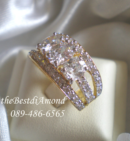 BR602+++แหวนPerfect Oval+++สวยสุดๆๆ ใส่แล้วแพรวพราวเต็มนิ้วเลยค่ะ ดูดีทันสมัย มีระดับ ออกเปรี้ยวนิดๆๆ อย่าพลาดนะคะ เพชรวิ๊งๆเลยค่ะ ของจริงสวยมากๆๆๆ