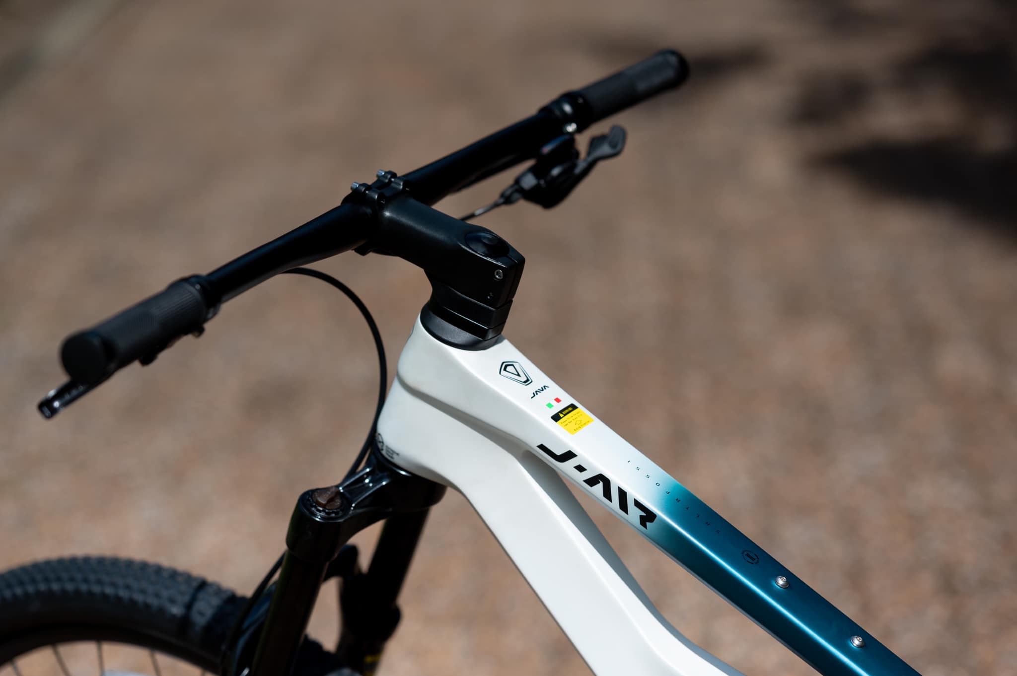 จักรยานเสือภูเขาฟูลซัส JAVA SALTAFOSSI Fullsuspension 27.5 เฟรมคาร์บอน เกียร์ Deore 12 สปีด 2023