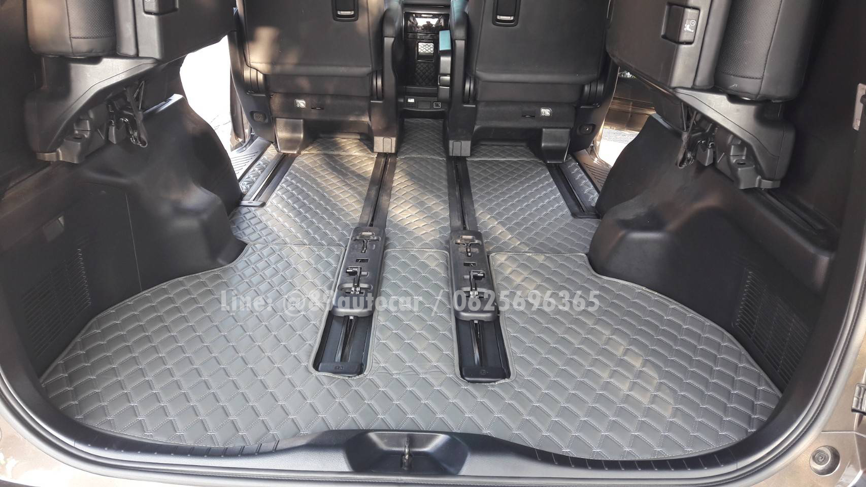 พรมรถยนต์ Toyota Alphard 2023 ปูพรมVVIPด้ายคู่ สีเทาด้ายเทา
