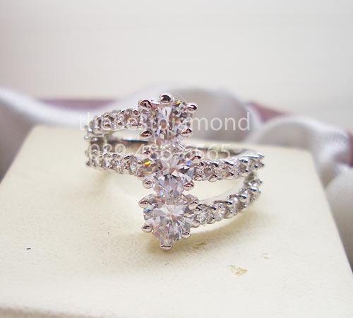 BR610RD+++Perfect 3 heart ring +++ แหวนเพชร cz รูปหัวใจ 3 ดวง ดีไซน์ 3 แถว modern หรูหรา ไฮโซ สุดๆ เพชรแวววาวมากๆๆ