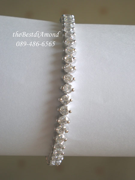 CL009RD+++สร้อยข้อมือเพชรรอบวงแบบหนามเตย 2 จุด+++เรียบ หรูหรา โชว์เพชรสุดๆๆ ดูดีมีระดับมาก อยู่ได้นานไม่ล้าสมัย งานเรียบร้อยมากๆๆๆ