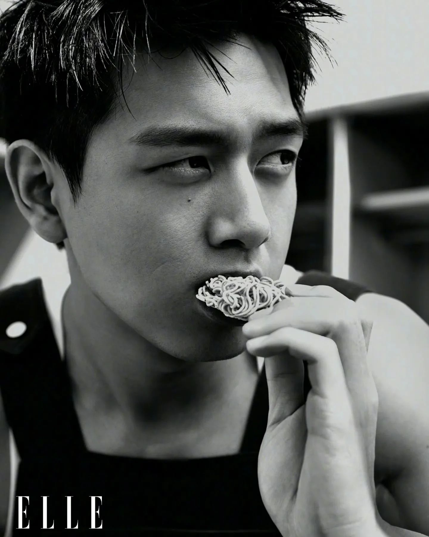 นิตยสาร ELLE หลี่เซี่ยน เดือน 11/2022