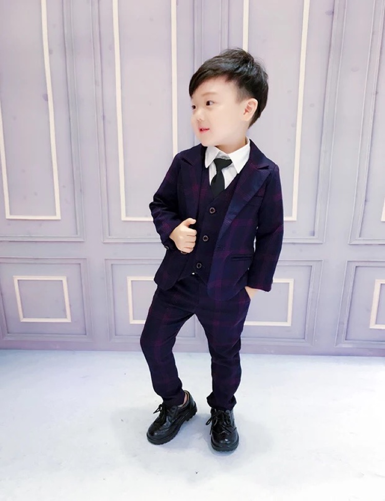 Pre-order ชุดสูทเด็กชาย สีม่วงลายตาราง แบบเท่น่ารัก