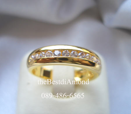 BR410+++แหวนแถว ฝังกลาง +++ ดีไซน์ น่ารัก ทันสมัย สามารถใส่เป็นแหวนคู่รักได้เลยค่ะ ตัวนี้พี่ลิซ่าก็อปมาจากแค้ทตาล็อกเมืองนอกเลยนะคะ