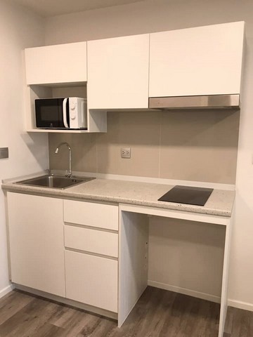 ให้เช่าคอนโด แอทโมซ แจ้งวัฒนะ ตึกA 22 ตร.ม.เฟอร์ครบ มีเครื่องซักผ้า ใกล้โลตัสแจ้งวัฒนะ