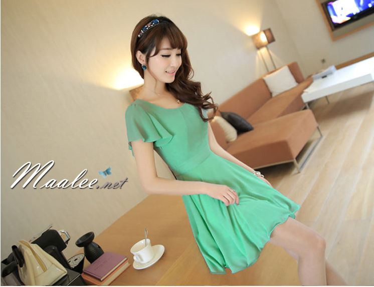 พร้อมส่ง ชุดออกงาน ชุดเดรสชีฟอง Slim Design สีเขียวมินท์ แขนและกระโปรงชายย้วย (เหลือเฉพาะไซส์ L)