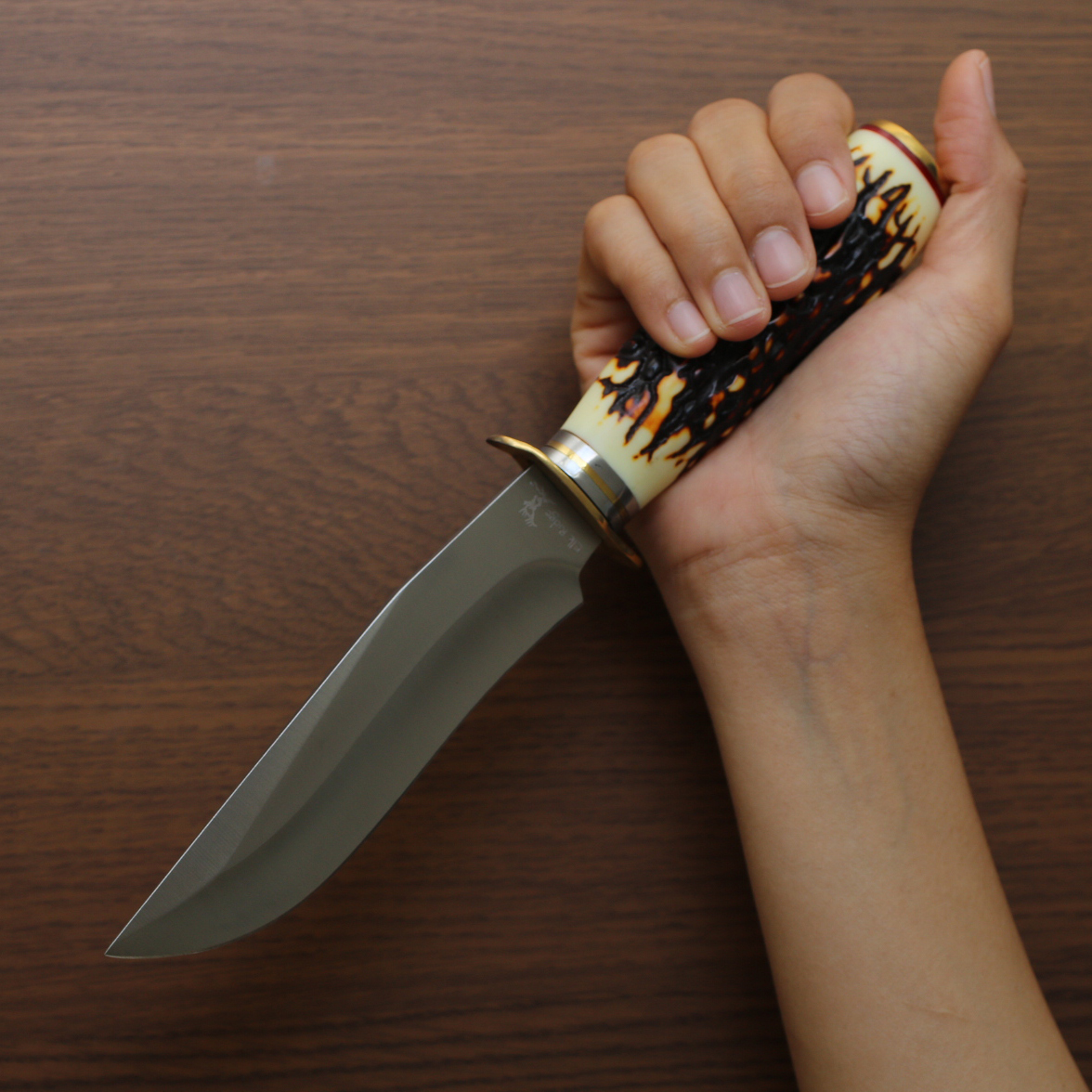 มีดใบตาย ELK ด้ามลายเขา แบบ 3 ขนาด 9.5 นิ้ว