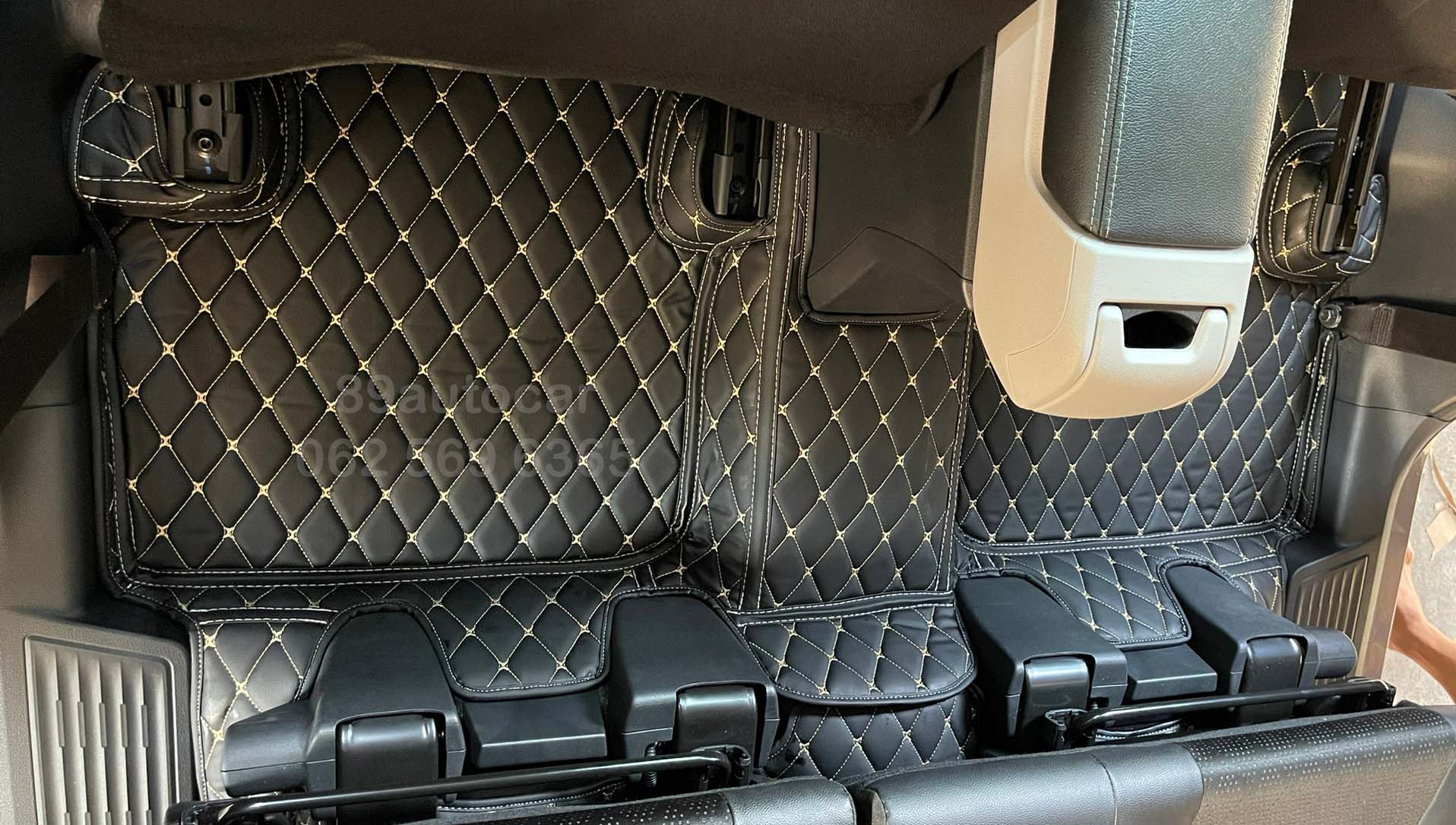พรมรถยนต์ Toyota Veloz 2022 ปูพรมหกดี สีดำด้ายทอง เต็มคัน