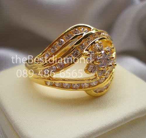 BR608+++ sweet flower+++ แหวนเพชร cz ดีไซน์เก๋ๆ สวย น่ารัก intrend รูปแบบสวยมากๆๆ งานฝังเรียบร้อยมาก หรูหราเหมือนออกจากร้านจิวเวลลี่เลยค่ะ