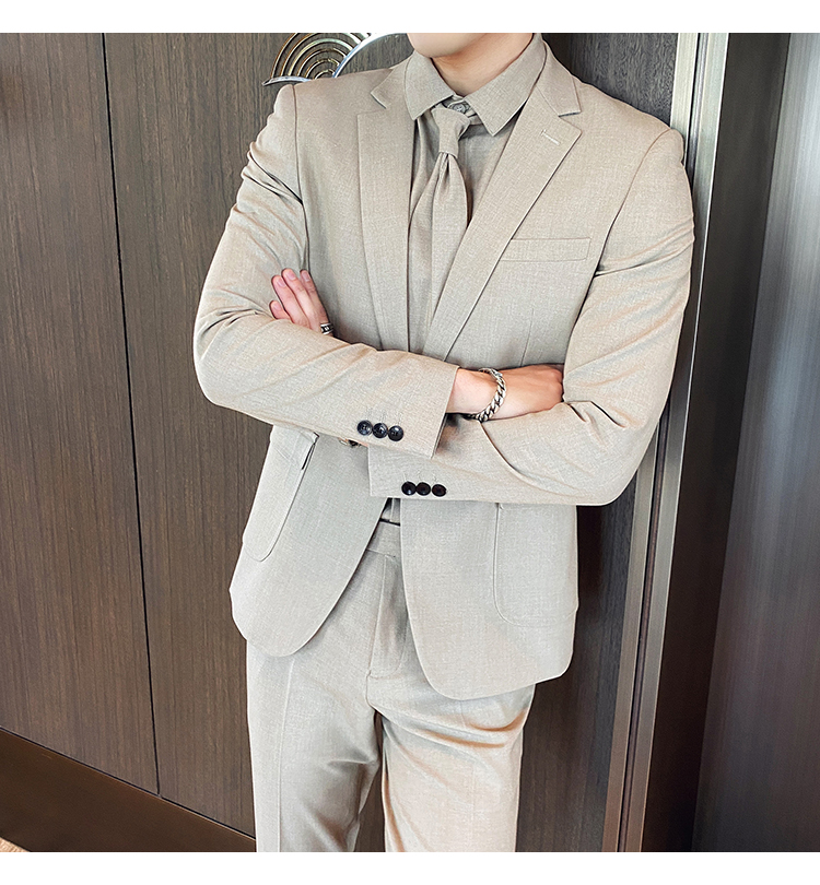 Pre-order เสื้อสูทชาย สีกากี รุ่นสลิม