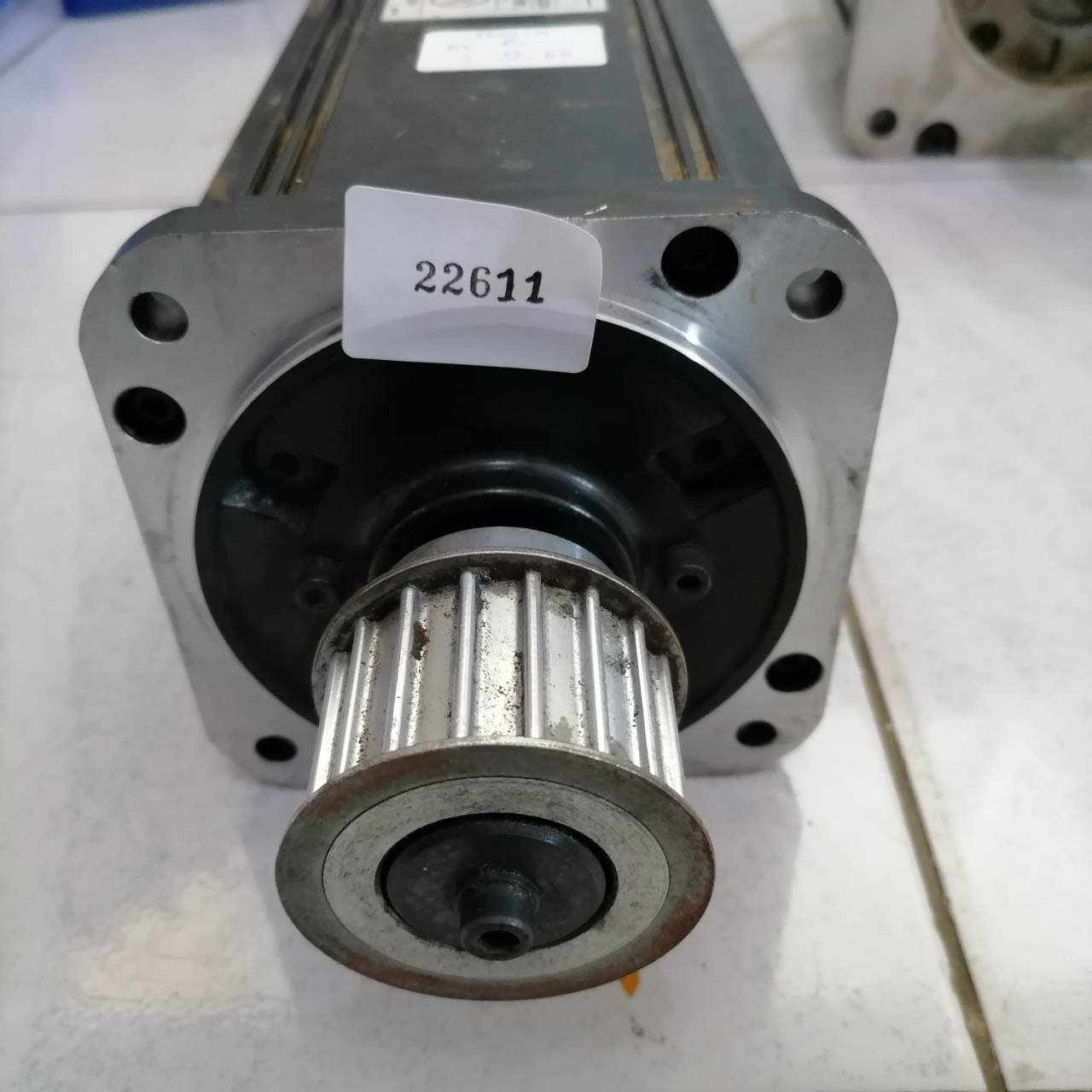SERVO MOTOR “ YASKAWA ” รุ่น USAGED-13A22K