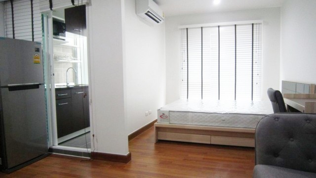 ให้เช่าคอนโด รีเจ้นท์โฮม บางซ่อน ตึก D 28 ตร.ม.วิวสระน้ำ เฟอร์ครบ พร้อมอยู่ ใกล้ BTS บ่างซ่อน