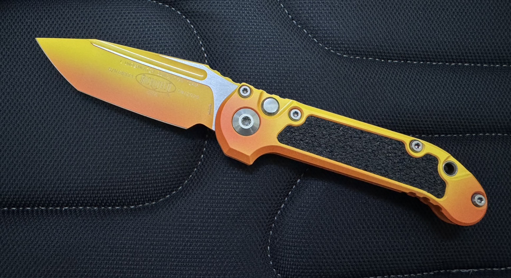 Microtech LUDT Gen III T/E Standard Cerakote Sunrise