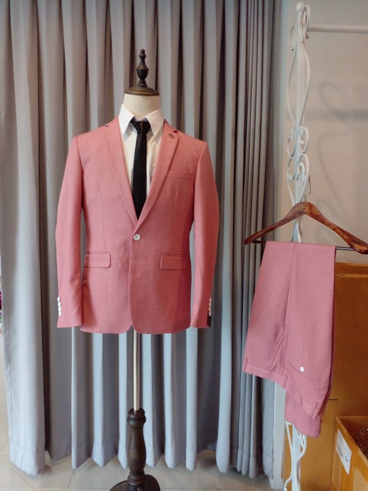 พร้อมเช่า ชุดสูทชาย สูทสีชมพู สีปูน Dusty Rose (ไม่มีเสื้อกั๊ก)