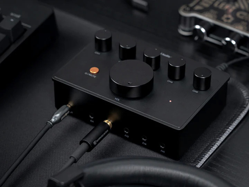 Fosi PH05 ตัวแยกสัญญาณ 3.5 มม. AUX ออกหูฟังได้ถึง 5 ตัว ประสิทธิภาพสูง ประกันศูนย์ไทย