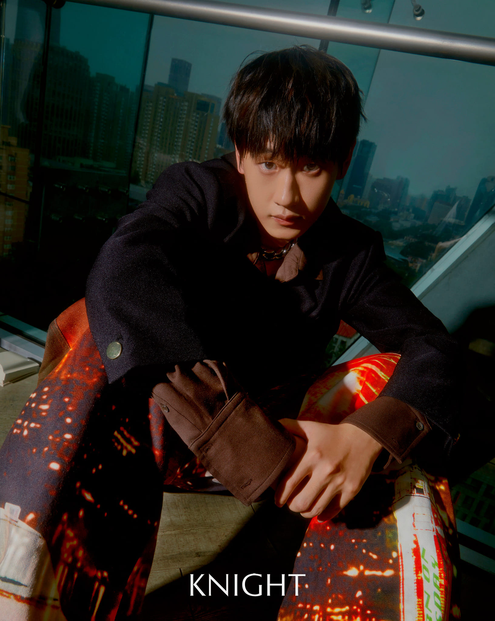 นิตยสาร KNIGHT AK ฉบับเดือน 8/2022 (แถม โปสเตอร์*1 +การ์ด*2)