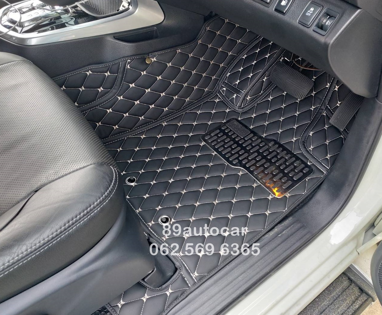 ขายพรมรถยนต์ Nissan Terra ปูพรม6D สีดำด้ายทอง เต็มคัน