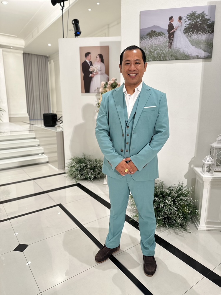 พร้อมเช่า เสื้อสูทชาย สีเขียวมิ้นต์เข้ม สีเขียวพาสเทล Dark Pastel Mint Green (พร้อมเสื้อกั๊ก)