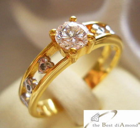 แหวนเดี่ยว เพชรกลม คลาสลิค ดีค่ะ น่ารักดีค่ะ เรียบเก๋ ชุปทองแท้ 24 K 5 ไมครอน รหัส BR006 R