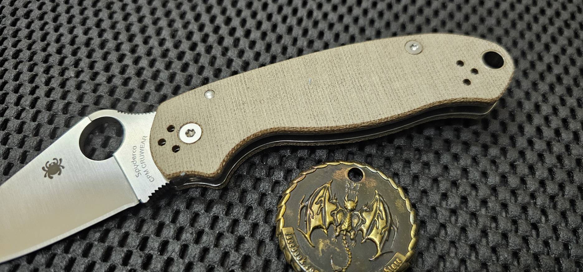 Spyderco Para 3 Knife Brown Canvas Micarta (3" Satin CPM CRU-WEAR)