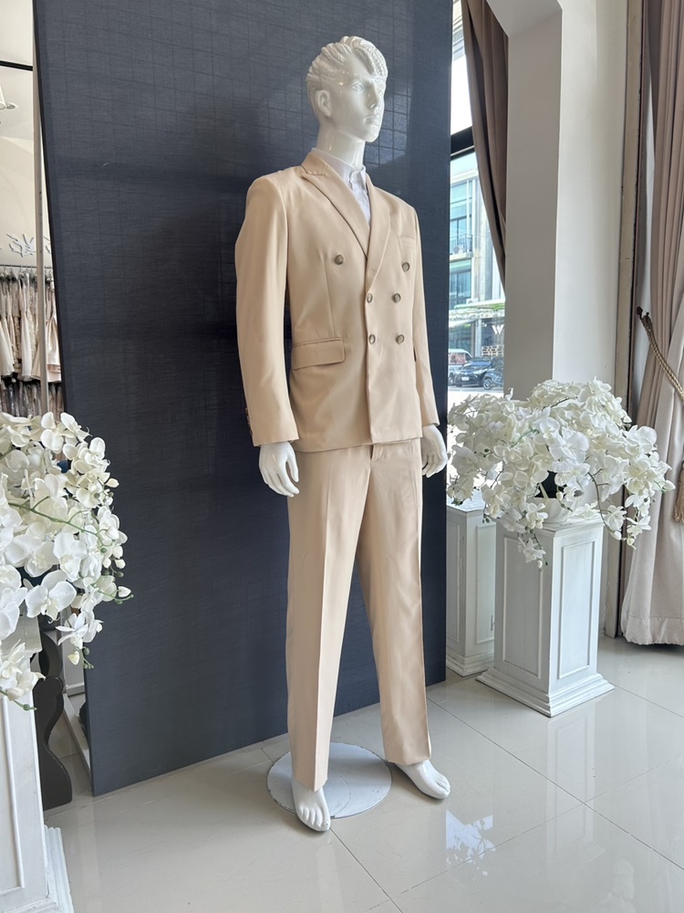 พร้อมเช่า ชุดสูทชาย สีแชมเปญ สูทตัด (ไม่มีเสื้อกั๊ก)