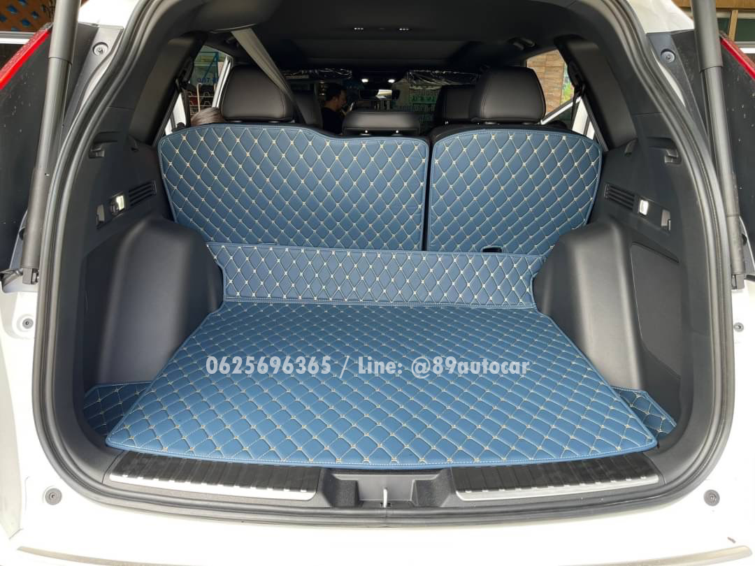 พรมปูพื้นรถยนต์ Honda CR-V G6 5 ที่นั่ง 2024 ปูพรม6D สีน้ำเงินด้ายทอง เต็มคัน