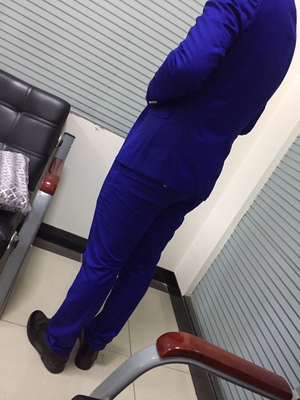 พร้อมเช่า ชุดสูทชาย สีน้ำเงินเข้ารูป แต่งกระดุมทอง (ไม่มีเสื้อกั๊ก)