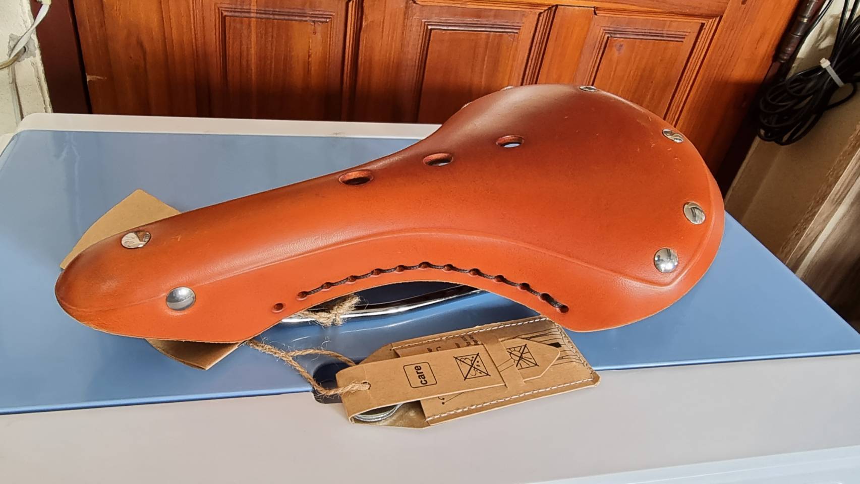 เบาะหนังวัว อานทัวร์ริ่ง DARKROCK(DR) D-ONE cowhide cushion Saddle ขนาด 170มม., GS17A