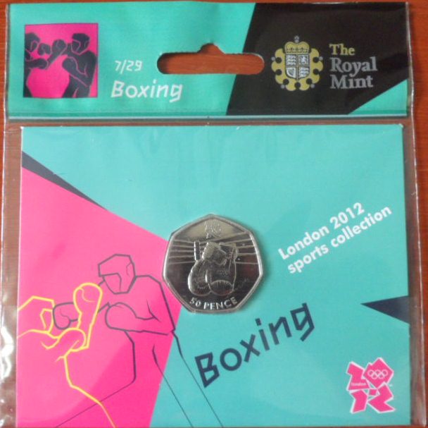 เหรียญที่ระลึก การแข่งขันกีฬาโอลิมปิก - โอลิมปิก ลอนดอน 2012; THE ROYAL MINT ชนิด 50 เพนซ์ ลายมวยสากลสมัครเล่น ใหม่ / OLYMPICS International Sports Tournament Souvenir Coin - OLYMPICS LONDON 2012; THE ROYAL MINT 50 Pence BOXING NEW