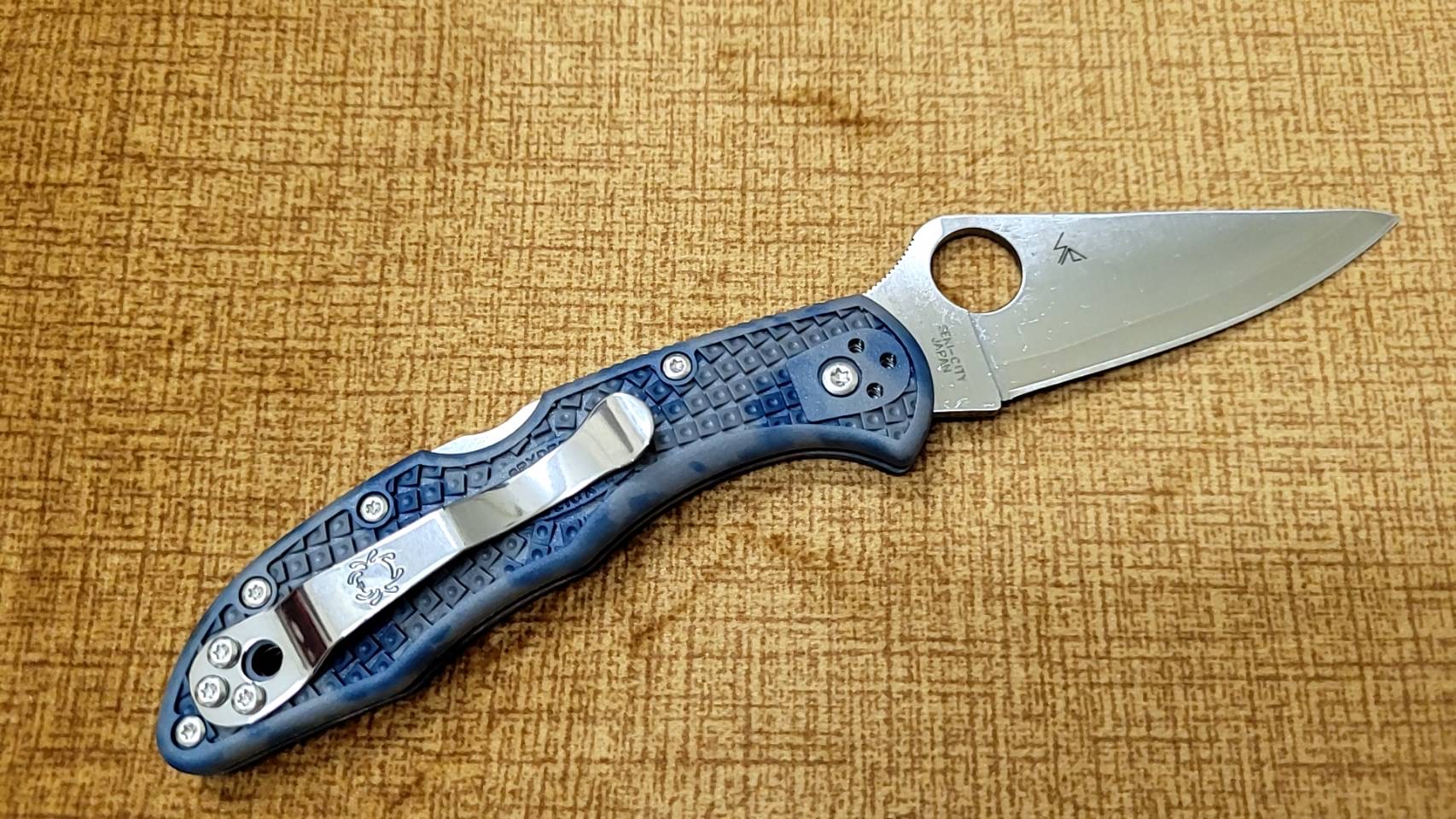 DELICA® 4 GRAY-BLUE ZOME SUPER BLUE SPRINT RUN