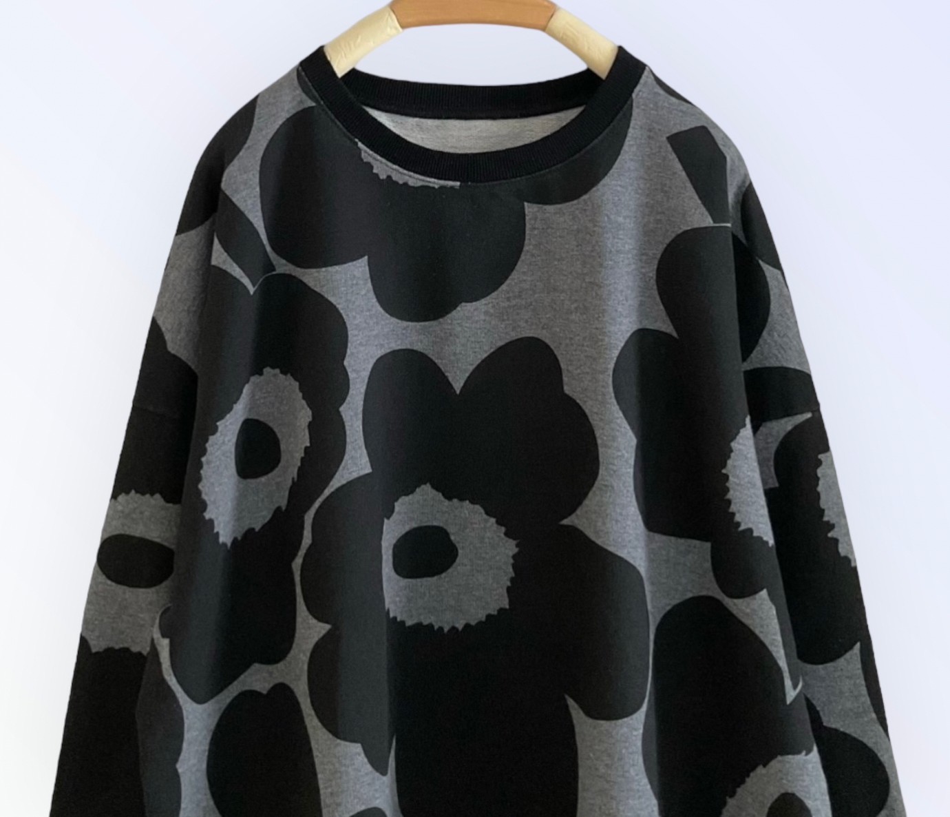 เสื้อยืดลายดอกไม้