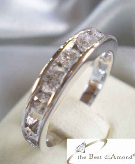 BR052RD+++แหวนแถวแบบหนีบ ฝังแบบห่างๆเล็กน้อย+++แบบเท่ห์ๆ สไตน์Modern จัดวางรูปแบบได้เฉี่ยว ทันสมัย ใส่แล้วสวยดีค่ะ ใส่ได้ทุกโอกาส ใส่ติดนิ้วได้สบาย