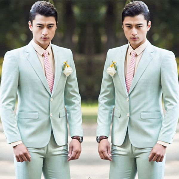 พร้อมเช่า ชุดสูทชาย สีเขียวมินท์ พาสเทล