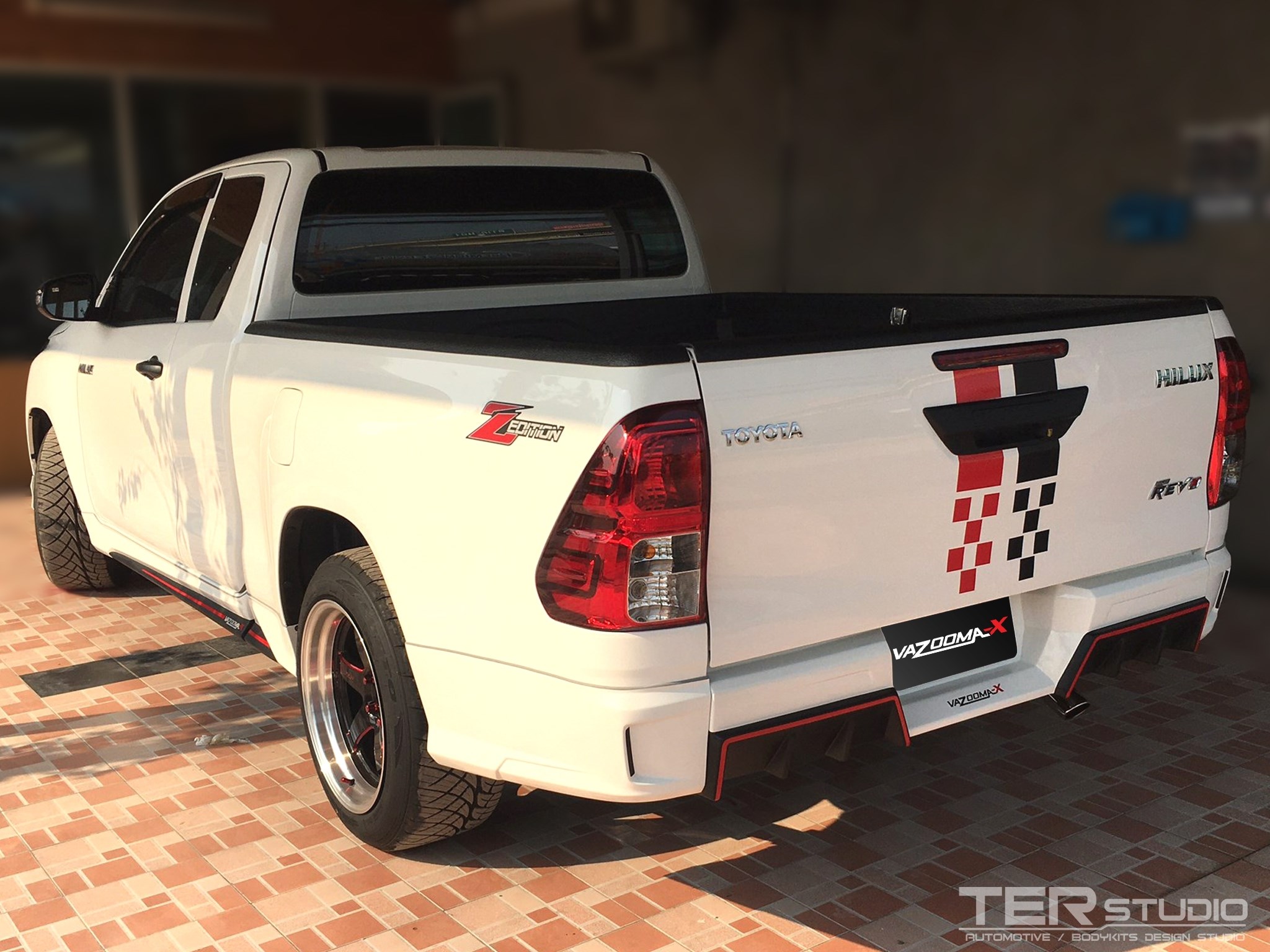 ชุดแต่ง VAZOOMA X : REVO 2015-2017 Z-EDITION