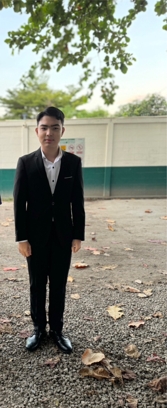 พร้อมเช่า ชุดสูทชาย สีดำ คลาสสิก รุ่นกระดุมเดียว (พร้อมเสื้อกั๊ก)