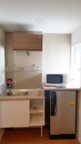 ให้เช่าคอนโด ลุมพินี ทาวน์ชิป รังสิต-คลอง1 ตึกA4 ห้อง 21.5 ตรม.เครื่องใช้ครบ พร้อมอยู่ได้เลย