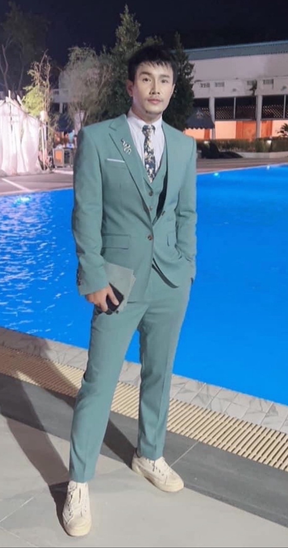 พร้อมเช่า เสื้อสูทชาย สีเขียวมิ้นต์เข้ม สีเขียวพาสเทล Dark Pastel Mint Green (พร้อมเสื้อกั๊ก)