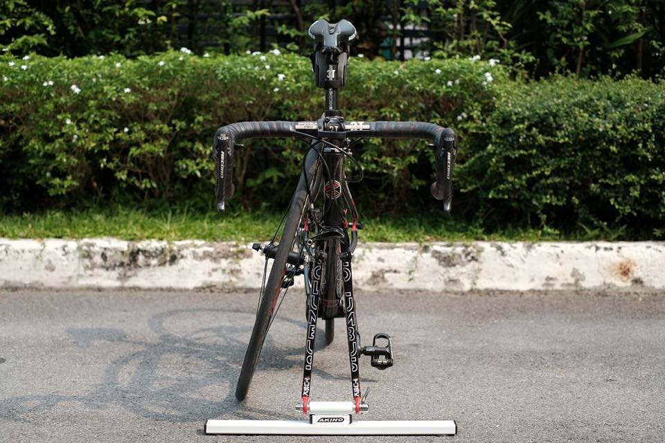 ขาตั้งจักรยาน Akino Stand by me Fork stand-แบบ 1 คัน มีเฉพาะสีดำ