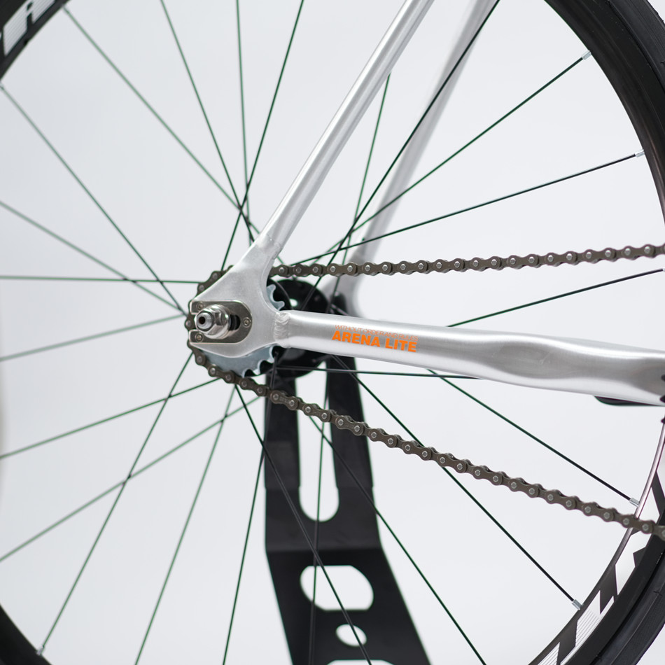 จักรยาน ARDENTLY ARENA LITE 6069 — Fixed Gear สนามแข่ง น้ำหนักเบา ปั่นแรง ดีไซน์สปอร์ตจัดเต็ม | โครงอลูมิเนียม 6069 | ล้อ 700C