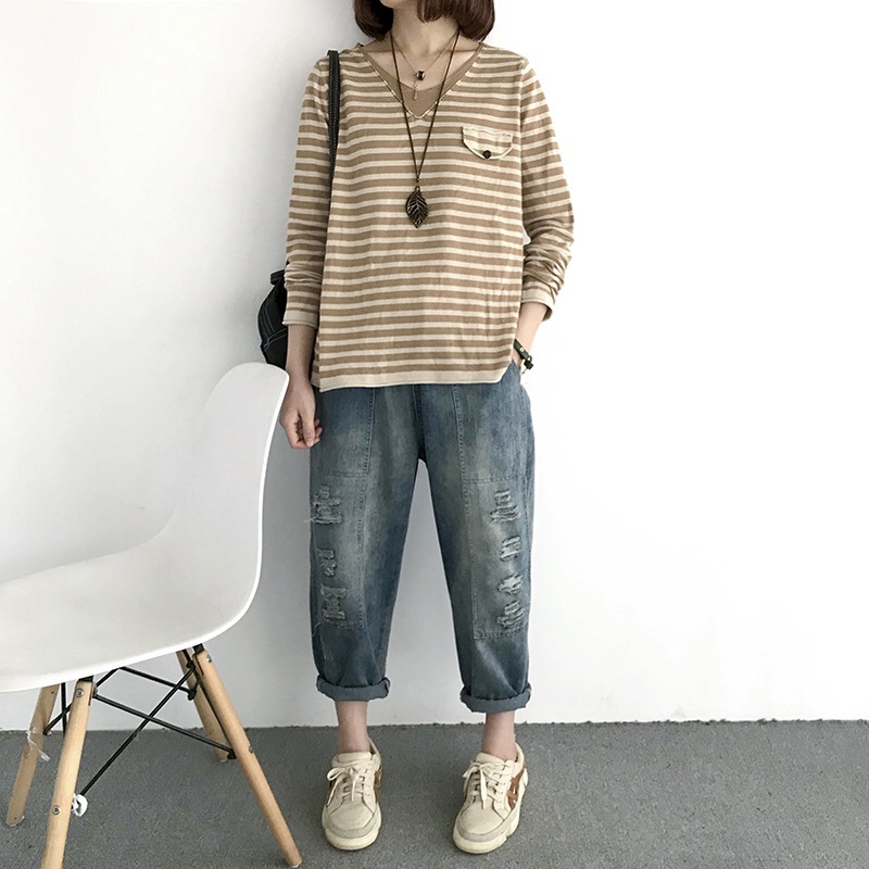 เสื้อยืดไหมพรมลายทางคอวี