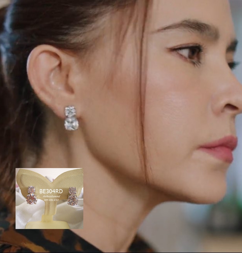 ==BE304RD+++ต่างหูเพชร สองเม็ด+++เก๋สุดๆ เรียบ หรู ดูมี class ฝังแบบหนามเตย เพชรCZ กลม เล่นไฟวิ๊งๆ อยู่ได้นานไม่ out