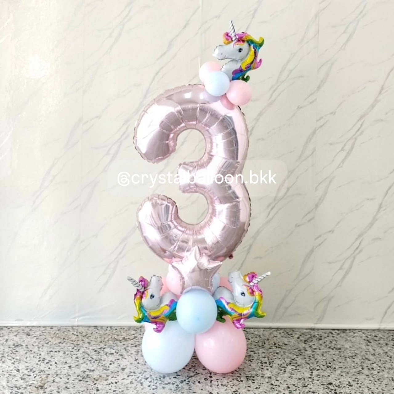 ลูกโป่ง วันเกิดเด็ก ฟอยล์ตัวเลข ขนาด 40" ตั้งฐาน 1 ชิ้น Theme Unicorn สีชมพู พร้อมตกแต่ง สามารถเปลี่ยนสีลูกโป่ง/เปลี่ยนสี-ฟอยล์ตัวเลข/เปลี่ยนสี-ฟอยล์ตกแต่งได้